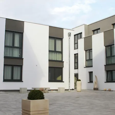 Naam Hotel & Apartments Frankfurt City-Messe Airport