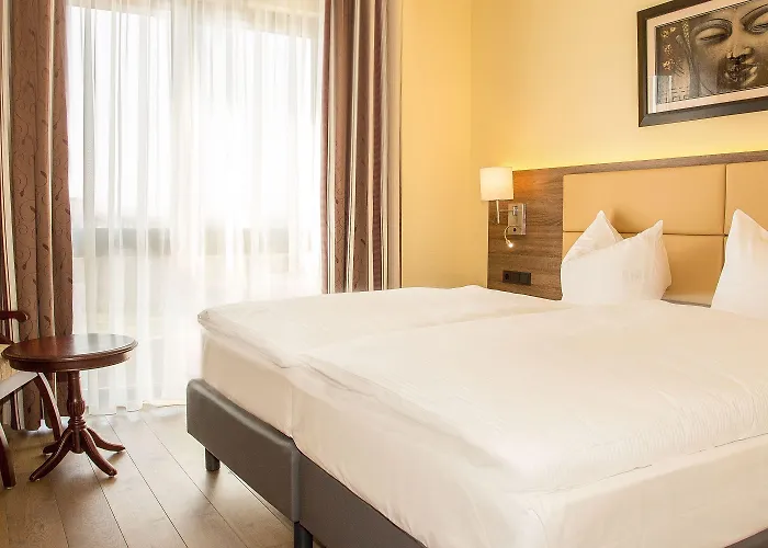 Hotel Naam & Frankfurt City-messe Airport